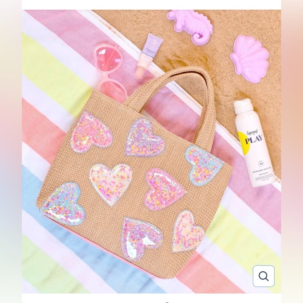 ✨Miss Gwen’s OMG Accessories Confetti Hearts Straw Mini Tote - NWT